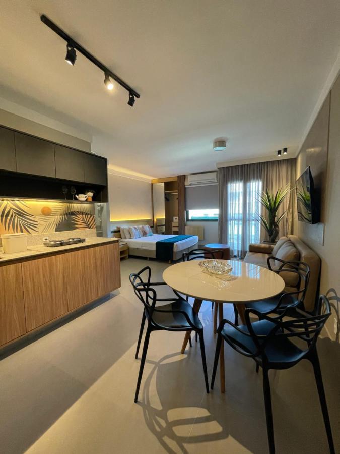 Flat Praia Home Experience Dante Michelini Vitória Exteriör bild
